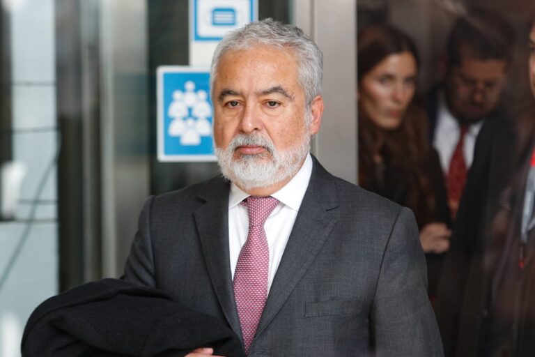 Fiscales del caso Hermosilla están siendo perseguidos: Ministerio Público presentó denuncia por hechos contra funcionarios