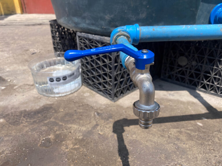 Suspenden clases en 40 establecimientos educacionales en Arica por problemas en agua potable