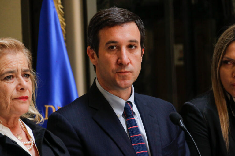 Ramírez asegura que la acusación contra Tohá no prosperó porque 
