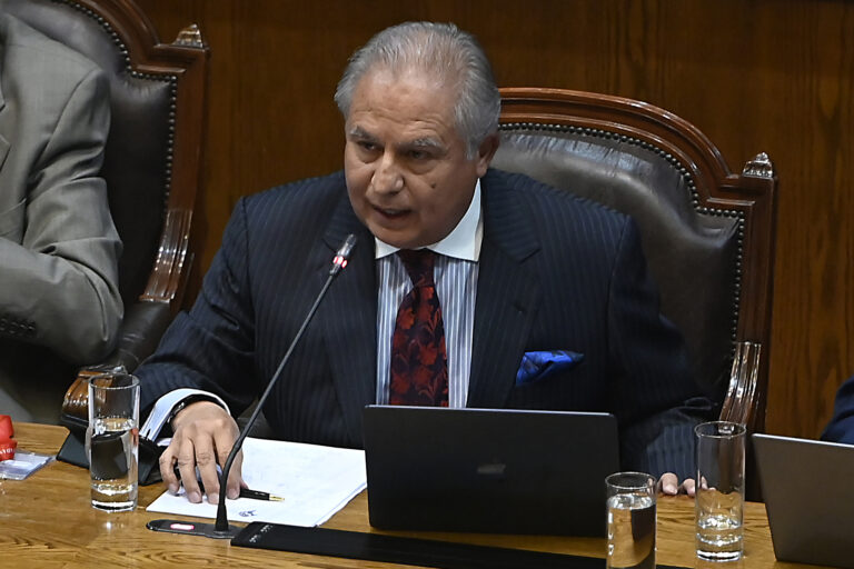 Defensa de Vivanco por aprobación de acusación constitucional en la Cámara: 