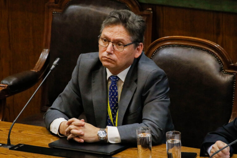 Jean-Pierre Matus: 