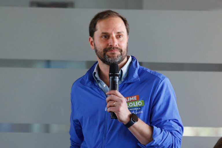 Bellolio recoge la posta de Matthei y se convierte en el nuevo alcalde de Providencia por una amplia mayoría