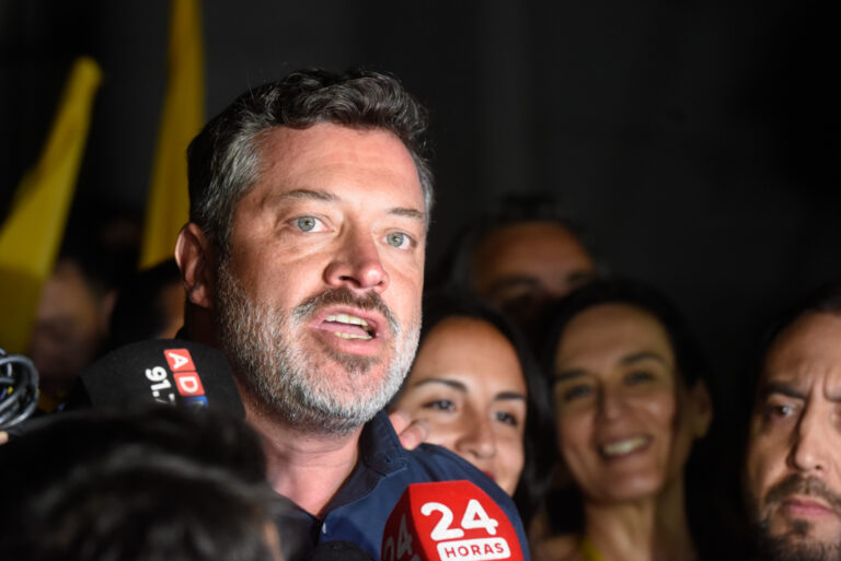 Duro golpe para el Frente Amplio: Sebastián Sichel gana la alcaldía de Ñuñoa y deja sin reelección a Emilia Ríos