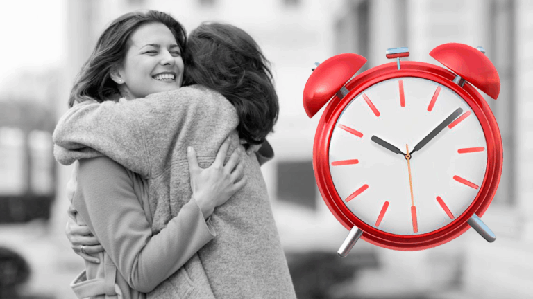 Aeropuerto europeo fija límite de tiempo para abrazos de las despedidas y genera controversia viral