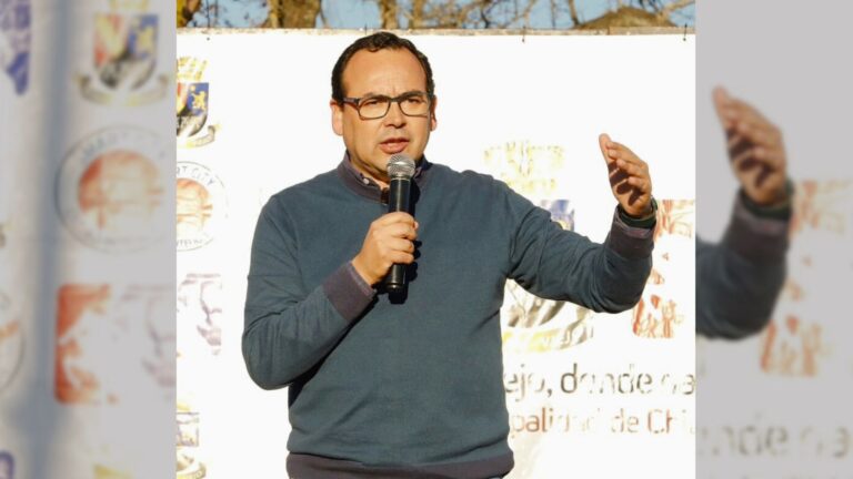 Jorge del Pozo, reelecto alcalde de Chillán Viejo, es detenido por VIF horas después de victoria en elecciones 2024