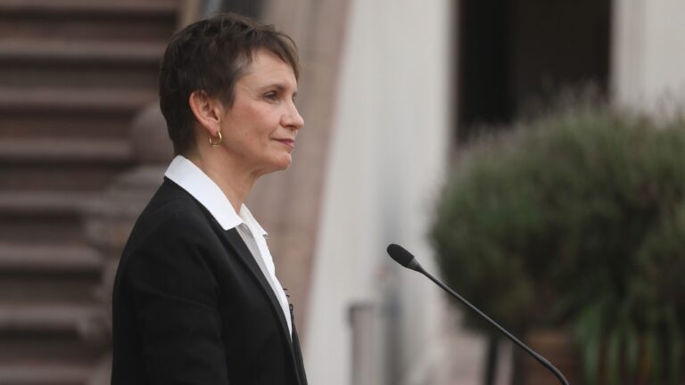 Desde Evópoli piden la renuncia de Tohá por crisis de seguridad y Caso Monsalve: “Se hace necesaria, urgente e indispensable”
