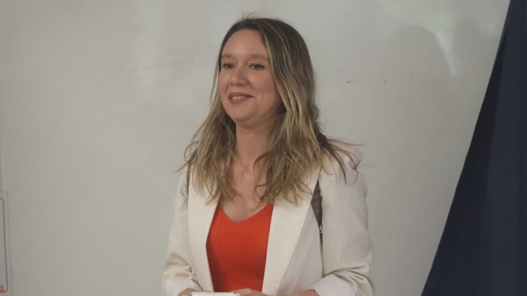 Sorpresa en Las Condes: Catalina San Martín aprovecha el impacto del caso USS y supera a Marcela Cubillos