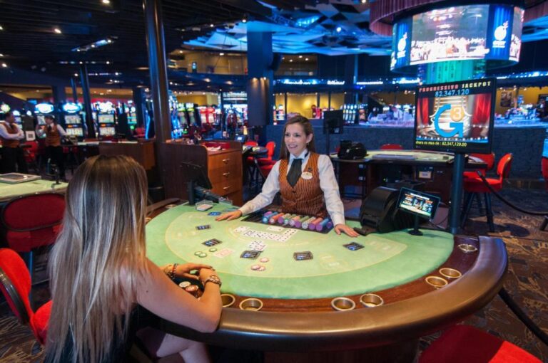 FNE acusa a Dreams, Enjoy, Marina del Sol y a cinco directivos de colusión en licitaciones de casinos durante 2020 y 2021
