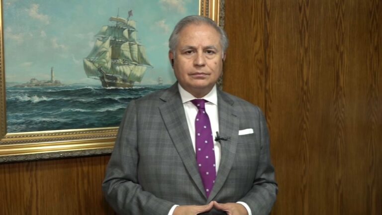 Defensa de Vivanco instó a 
