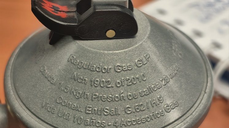 Sernac emite alerta de seguridad por fallas en reguladores de presión para cilindros de 5, 11 y 15 kg de la marca Hoffens