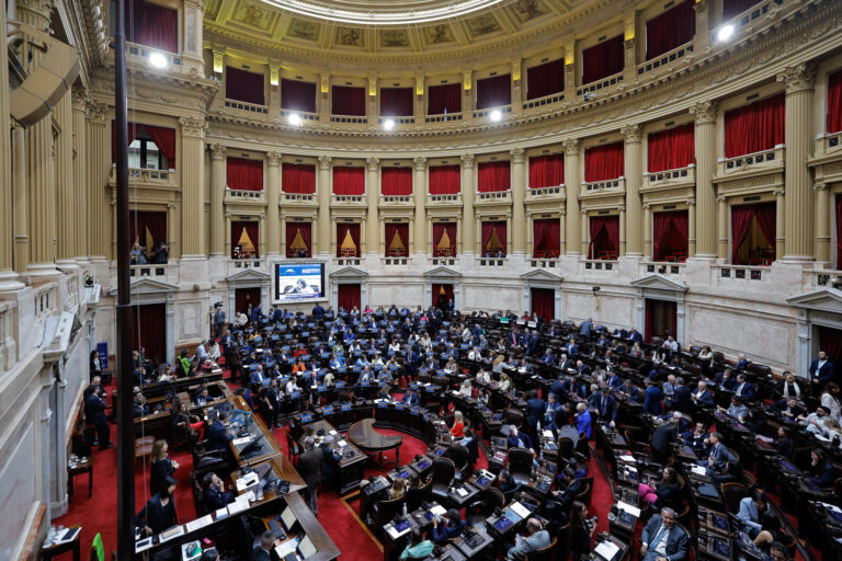 Milei mantiene su veto: Cámara no reúne los votos para rechazar ley de financiamiento universitario