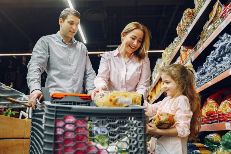 Feriado 12 de octubre: ¿Cómo funcionará el comercio este sábado?
