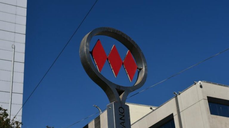 Metro de Santiago restablece servicio a lo largo de toda la Línea 1 tras falla técnica