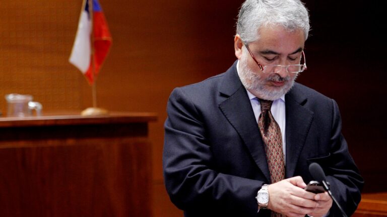 Esta es la lista completa de fiscales y jueces que conversaron con Luis Hermosilla, según su abogado defensor