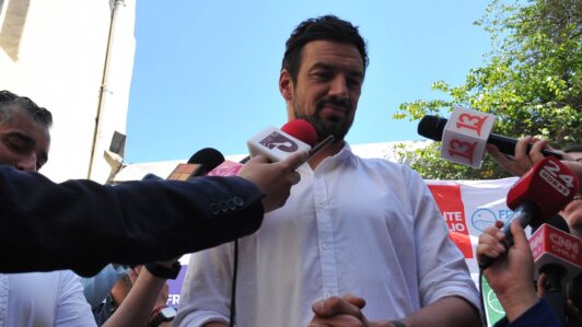 Cadem: Las 6 figuras mejor evaluadas son alcaldes y Tomás Vodanovic lidera el listado