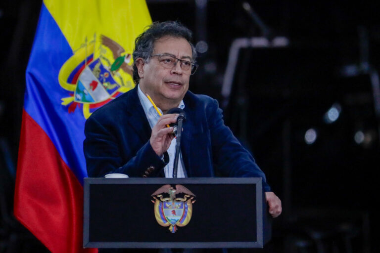 Gustavo Petro: Colombia y Venezuela se gastaron su 