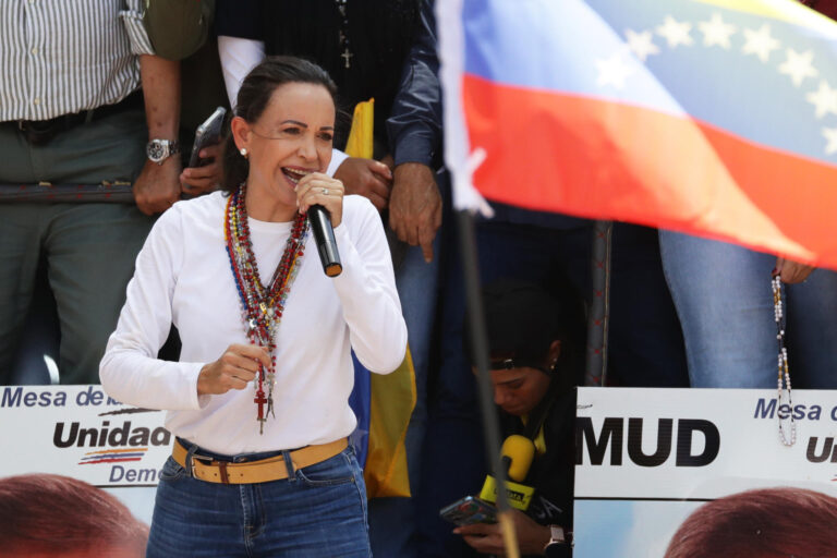 María Corina Machado exige la liberación de tres opositores detenidos por el régimen de Maduro