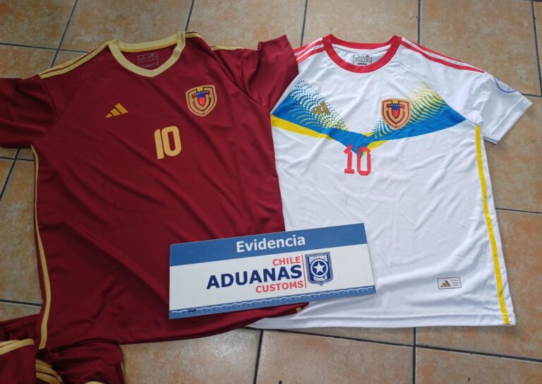 Incautan camisetas falsificadas de Venezuela que iban a ser vendidas antes del partido contra Chile