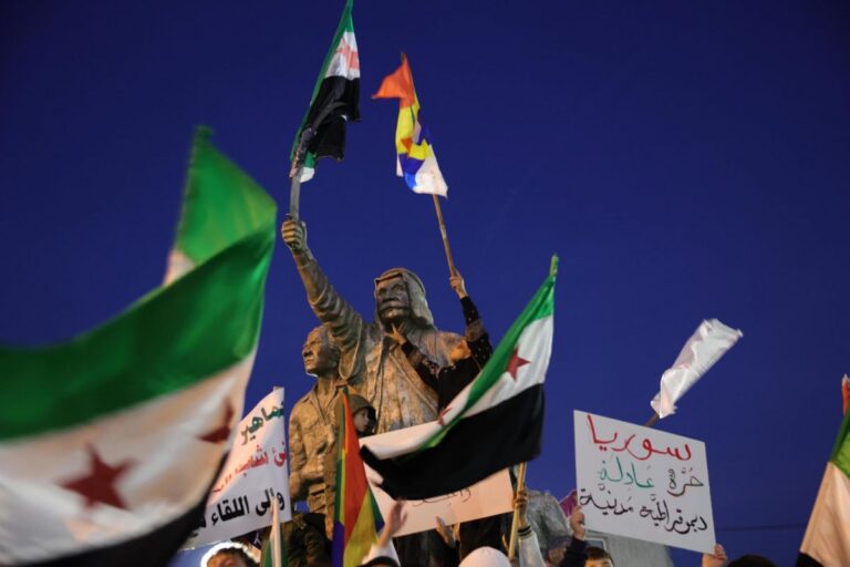 Rebeldes de Siria nombran a Mohammed al-Bashir para formar un gobierno interino tras la caída de Assad