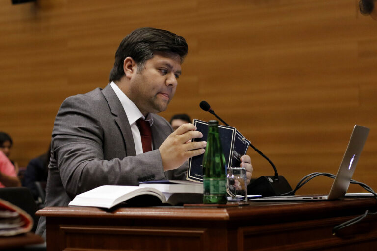 Tras presunta filtración de antecedentes del Caso Audios: Abogado Enrique Aldunate dice haber sido acusado 