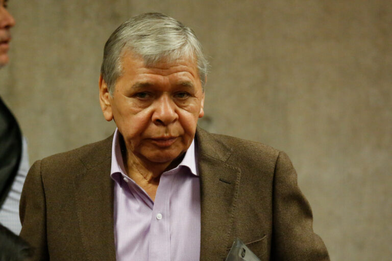 Condenan al exalcalde de Cerro Navia Luis Plaza por el Caso Basura: La investigación duró 13 años