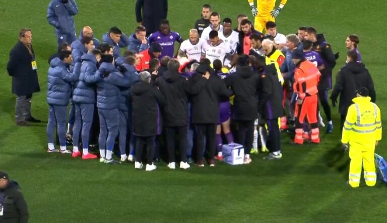 Momentos de terror se viven en partido entre Fiorentina y el Inter de Milán luego de que jugador se desvaneciera en pleno duelo
