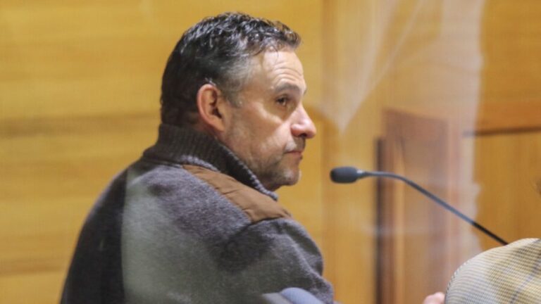 Papá de Martín Pradenas es condenado a cinco años de cárcel por delito de abuso sexual a menor de edad