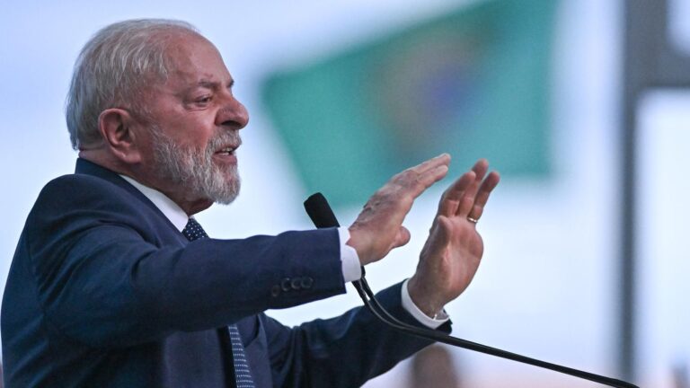 Lula da Silva permanece estable en la UCI tras operación de urgencia por hemorragia intracraneal