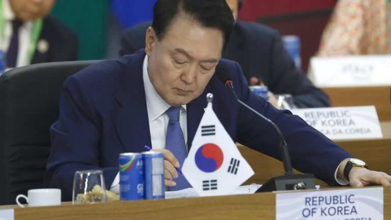Tras el bloqueo del decreto de ley marcial, Estados Unidos insta a que la situación en Corea del Sur 