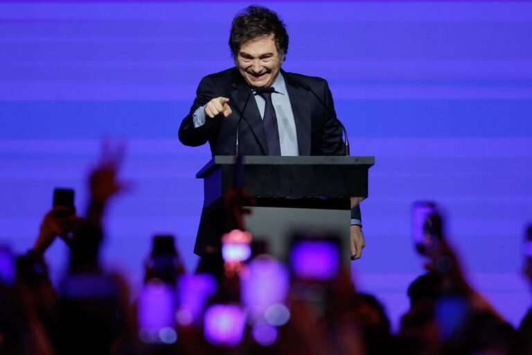 Milei apuesta por “romper y reducir el Estado” tras ser premiado en Roma: “Lo desprecio y estoy dentro para romperlo”