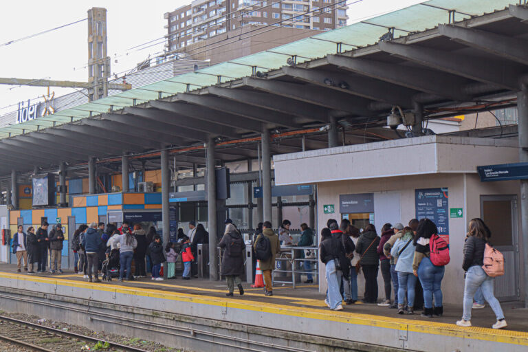 Vandalización afecta frecuencia en tramo del tren Rancagua-Santiago