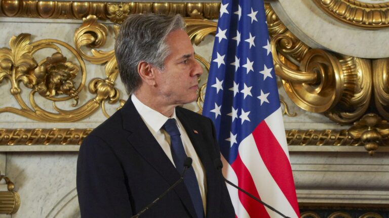 EE. UU. no reconoce investidura de Maduro y respalda a Edmundo González: 