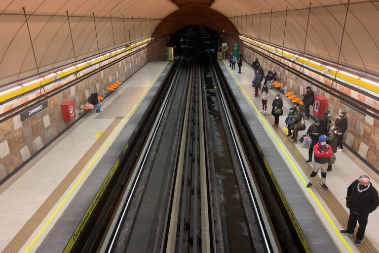 Actualización de falla en Línea 2: “Si no hay daños adicionales, deberíamos poder recuperar el servicio en la hora punta”