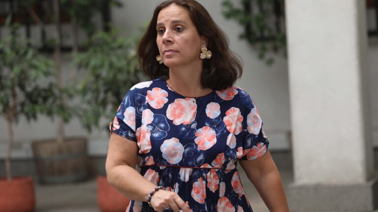 Excanciller Urrejola por crisis migratoria ante tensión política en Venezuela: 