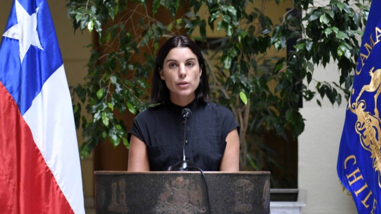 Diputada Maite Orsini extiende licencia médica ante la Cámara