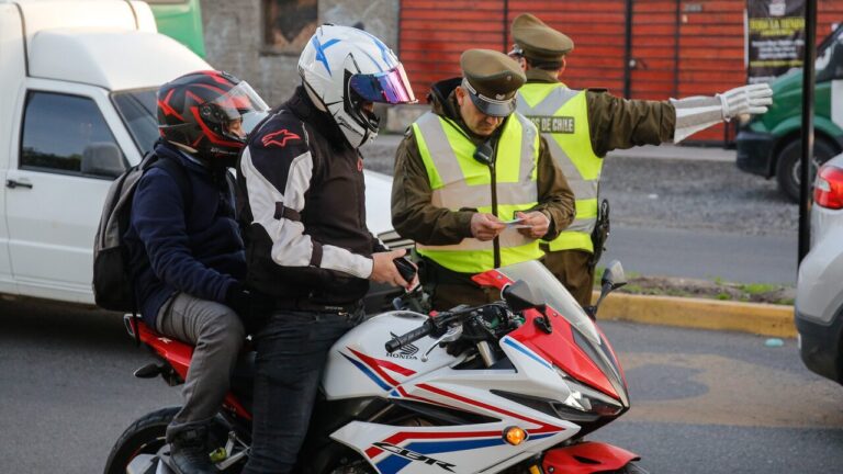 Cámara busca legislar proyecto que establece penas de cárcel para conductores que se fuguen de un control policial