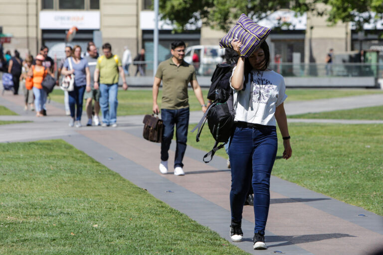 Minsal entrega recomendaciones para evitar riesgo de cáncer de piel y disminuir la radiación UV durante el verano