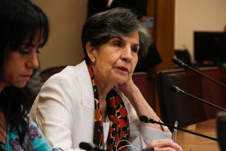 Isabel Allende guardó silencio en su declaración ante Fiscalía por fallida venta de casa de Salvador Allende