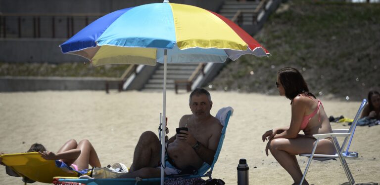 ¿Cómo disfrutan los argentinos del verano en Chile? Descubre sus pasatiempos favoritos