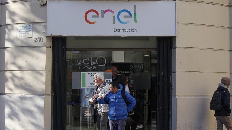 SEC aplica histórica multa de casi $19 mil millones a Enel por prolongados cortes de luz en agosto de 2024