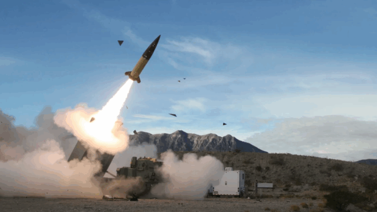 Rusia promete represalias tras afirmar que derribó ocho misiles de largo alcance fabricados en Estados Unidos