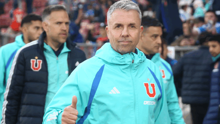 Con Assadi titular: Así se ve 11 de la Universidad de Chile de Gustavo Álvarez para su duelo con Coquimbo Unido