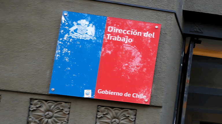 Dirección del Trabajo ha recibido más de 160 denuncias internas por acoso desde 2016: 2024 marcó el récord