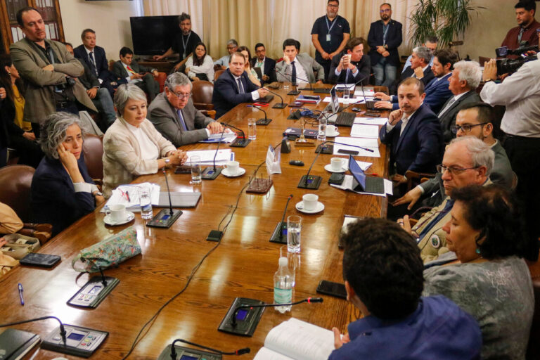 Reforma de pensiones: Comisión de Trabajo del Senado intensifica sesiones para votar en Sala el 22 de enero