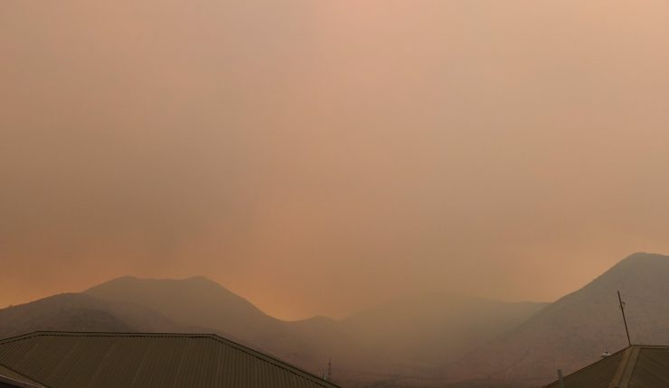 Emergencia en Lampa: Senapred declara Alerta Roja por incendio forestal que ya consumió 5 hectáreas