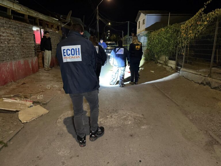 El Monte: Hombre muere tras recibir un disparo en la cabeza mientras trabajaba afuera de un domicilio