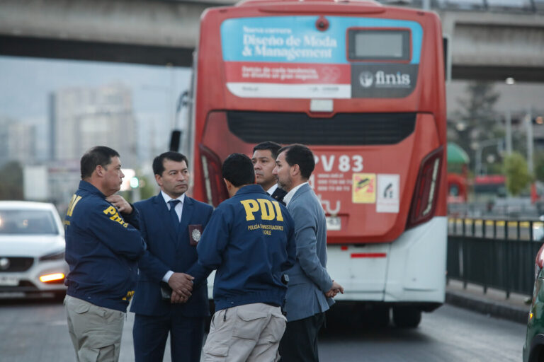 Más de 13 detenciones: El amplio prontuario policial del sujeto abatido por funcionario de la PDI en La Florida