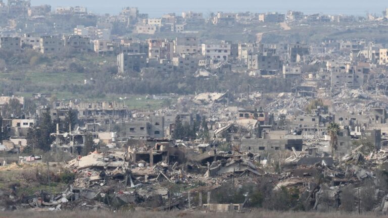 Comienza el cese al fuego en Gaza: Se espera la liberación de los primeros rehenes