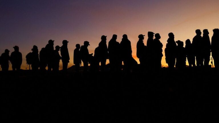 La política migratoria de Donald Trump: Estos son los decretos firmados hasta ahora