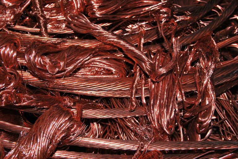 Minera canadiense anuncia el hallazgo de cobre en Argentina: Está en zona fronteriza con Chile